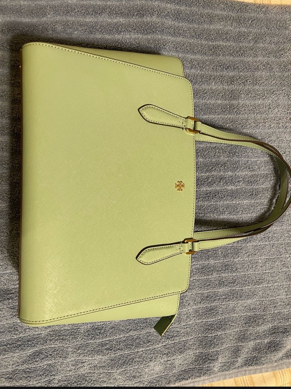 Tory Burch Olive Saffiano Leather Tote with Gold Hardware - Picture 2 of 2